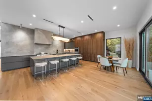 577 Floyd St, Englewood Cliffs, NJ 07632 - Photo 15