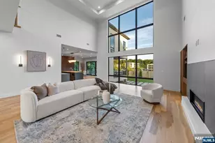 577 Floyd St, Englewood Cliffs, NJ 07632 - Photo 11