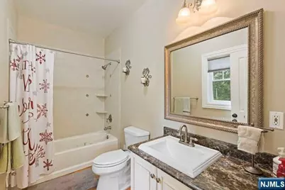 27 Ringwood Lane, West Milford, NJ 07421 - Photo 19