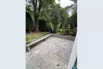 38 S Virginia Court, Englewood Cliffs, NJ 07632 - Photo 21