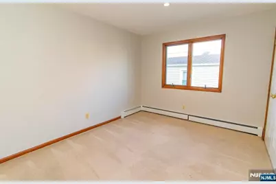 6 Donor Avenue, Elmwood Park, NJ 07407 - Photo 11