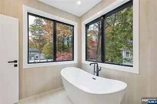 84 Depeyster Ave, Tenafly, NJ 07670 - Photo 21