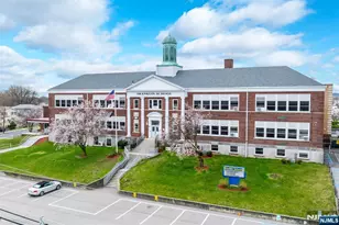 5 Daniel Ct 1, Saddle Brook Township, NJ 07663 - Photo 35