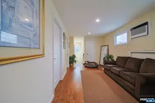 1003 Cumbermeade Rd, Fort Lee, NJ 07024 - Photo 15