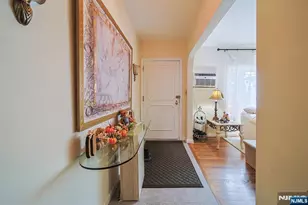 1003 Cumbermeade Rd, Fort Lee, NJ 07024 - Photo 25