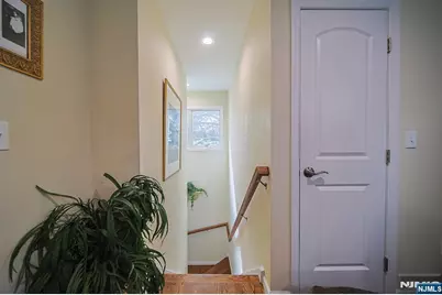 1003 Cumbermeade Road, Fort Lee, NJ 07024 - Photo 13