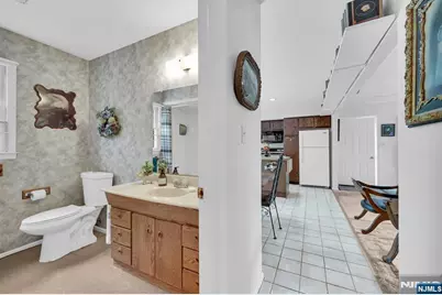 92 Lakeview Terrace, Oakland, NJ 07436 - Photo 13