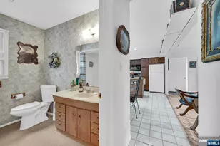 92 Lakeview Terrace, Oakland, NJ 07436 - Photo 13