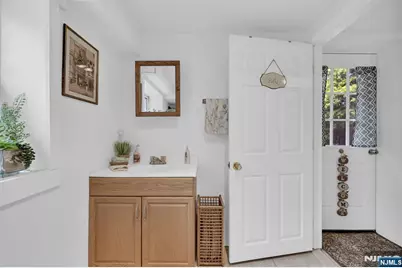 92 Lakeview Terrace, Oakland, NJ 07436 - Photo 35