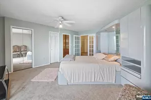 2006 Harmon Cove Tower, Secaucus, NJ 07094 - Photo 15