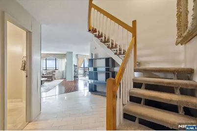 2006 Harmon Cove Tower, Secaucus, NJ 07094 - Photo 9