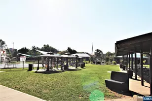 2006 Harmon Cove Tower, Secaucus, NJ 07094 - Photo 39