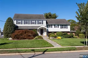 645 Cambridge Rd, Paramus, NJ 07652 - Photo 1