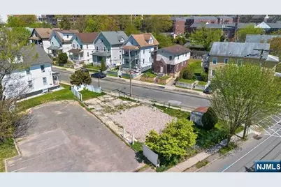 15 W Hamilton Avenue, Englewood, NJ 07631 - Photo 7