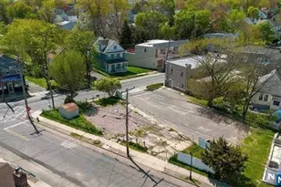 15 W Hamilton Ave, Englewood, NJ 07631 - Photo 11