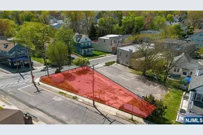 15 W Hamilton Avenue, Englewood, NJ 07631 - Photo 5