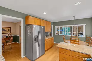 27 Underwood Dr, West Orange Township, NJ 07052 - Photo 27