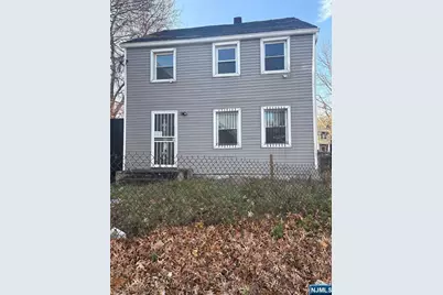 172 Main Street 5 #5, Paterson, NJ 07522 - Photo 1