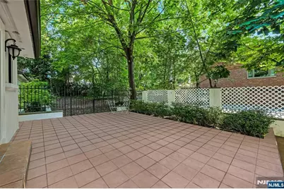285 Arch Road, Englewood, NJ 07631 - Photo 29