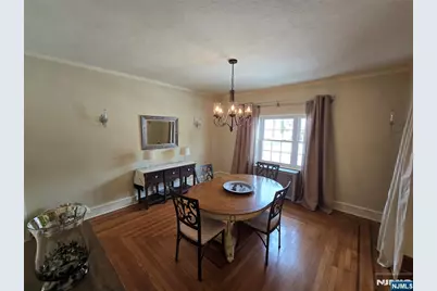 224 Cleveland Avenue, Hasbrouck Heights, NJ 07604 - Photo 13