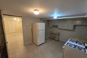 224 Cleveland Ave, Hasbrouck Heights, NJ 07604 - Photo 29