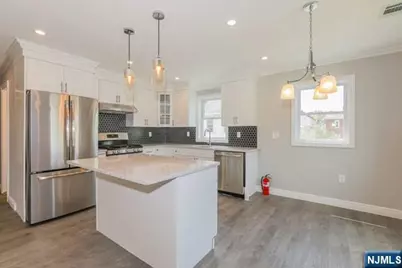 24 Henry Place 2 #2, Hackensack, NJ 07601 - Photo 11