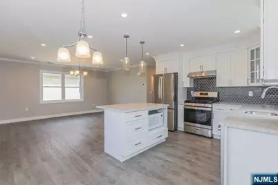 24 Henry Place 2 #2, Hackensack, NJ 07601 - Photo 13