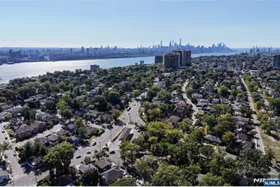 10 Plateau Avenue, Fort Lee, NJ 07024 - Photo 15