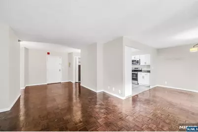 326 Prospect Avenue 6J #6J, Hackensack, NJ 07601 - Photo 9
