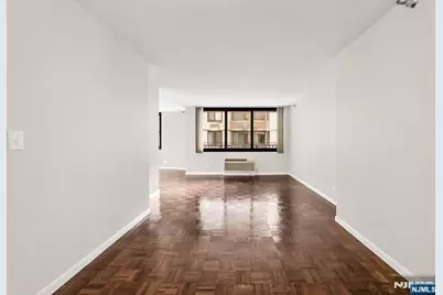 326 Prospect Avenue 6J #6J, Hackensack, NJ 07601 - Photo 11