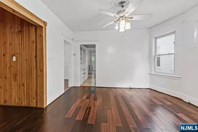 176 N 16th Street, East Orange, NJ 07017 - Photo 9