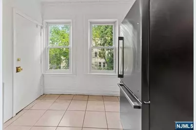 176 N 16th Street, East Orange, NJ 07017 - Photo 25