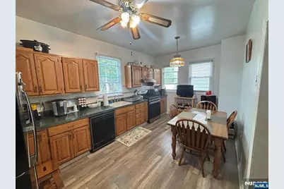 79 Coolidge Street, Irvington, NJ 07111 - Photo 5
