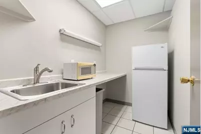 156 Piermont Road, Cresskill, NJ 07626 - Photo 9