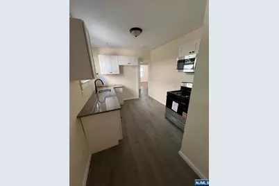 9-11 Ricord Street 1 #1, Newark, NJ 07106 - Photo 13