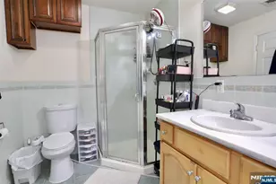 386A Park Ave, Fairview, NJ 07022 - Photo 31