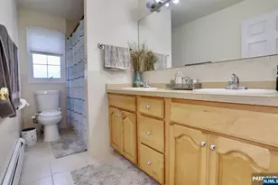 386A Park Ave, Fairview, NJ 07022 - Photo 33