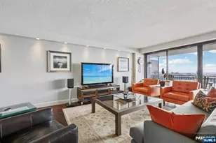 1500 Palisade Ave 27C, Fort Lee, NJ 07024 - Photo 11