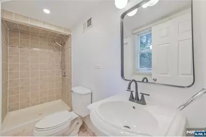 99 Park Avenue, Cresskill, NJ 07626 - Photo 15