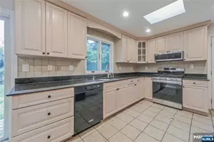 99 Park Ave, Cresskill, NJ 07626 - Photo 11