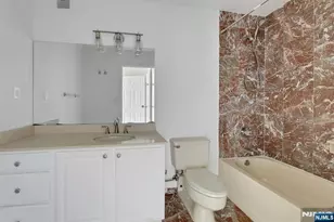 9019 Wall 6B, North Bergen, NJ 07047 - Photo 15