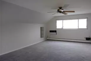 27 Mawhinney Ave, Hawthorne, NJ 07506 - Photo 3