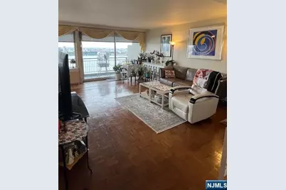 2 Horizon Road 1423 #1423, Fort Lee, NJ 07024 - Photo 5