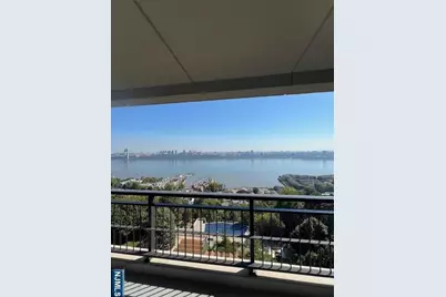 2 Horizon Road 1423 #1423, Fort Lee, NJ 07024 - Photo 9