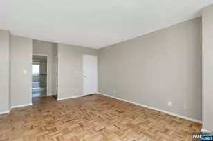 2000 Linwood Ave 23X, Fort Lee, NJ 07024 - Photo 9
