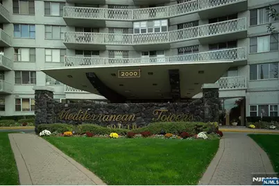 2000 Linwood Avenue 23X #23X, Fort Lee, NJ 07024 - Photo 17