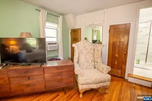 847 Red Rd, Teaneck Township, NJ 07666 - Photo 13