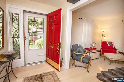 847 Red Road, Teaneck Township, NJ 07666 - Photo 3