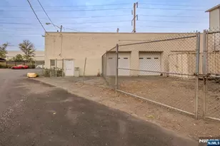 2 Pennsy Pl, Newark, NJ 07114 - Photo 1