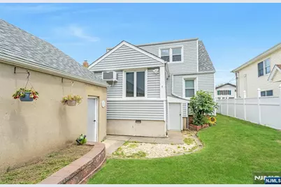 88 McKinley Avenue 2 #2, Lodi, NJ 07644 - Photo 11